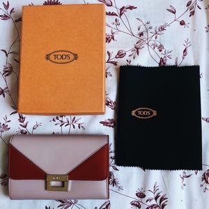 two-tone tod’s wallet
